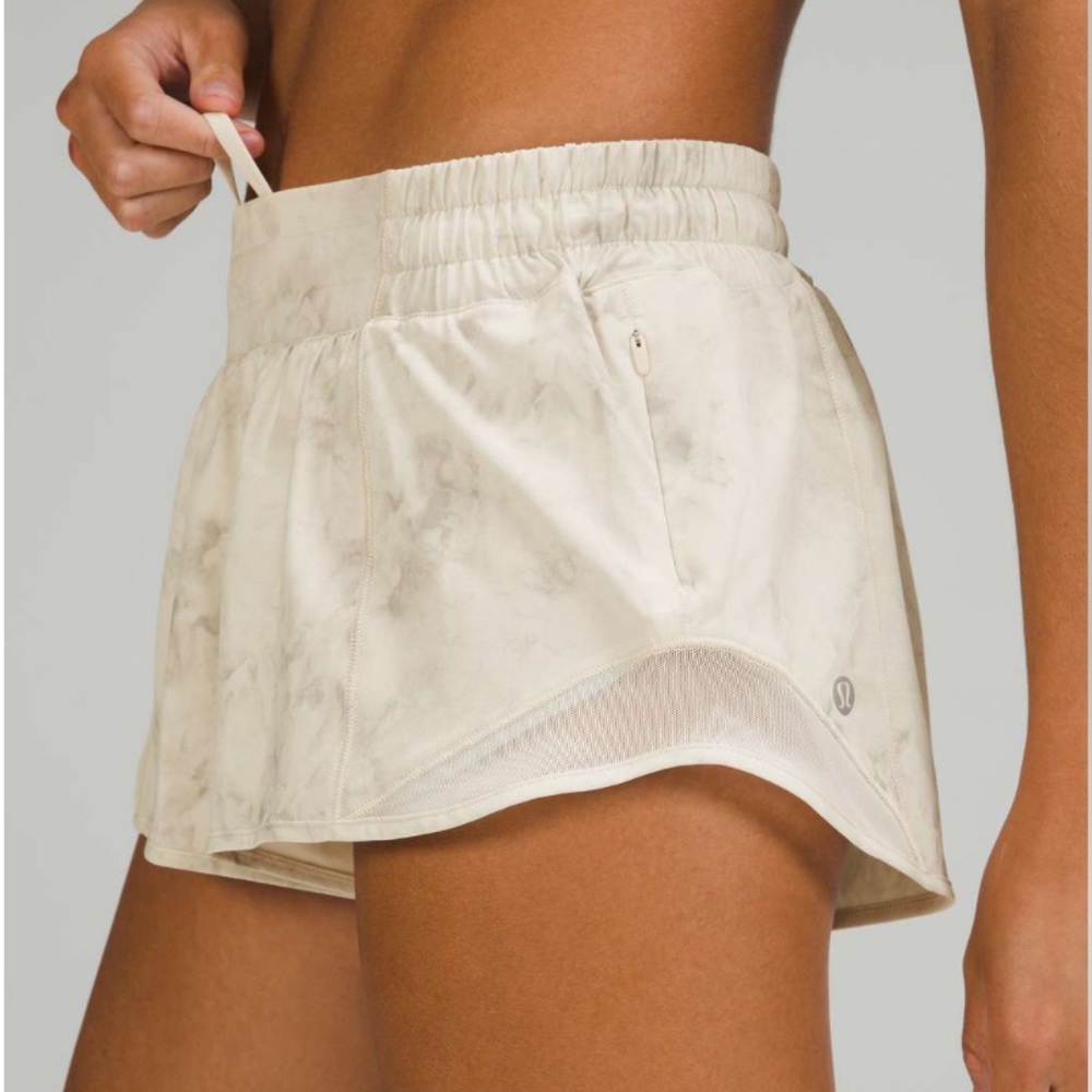 lululemon athletica Cream Athletic Shorts with Curved Hem hotty hots